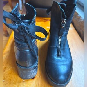 Vintage Italian Leather Ankle Boots— zip front & lace back
